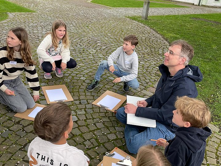 Die MuseumsKids bei einer Aktion im Museum Abtei Liesborn